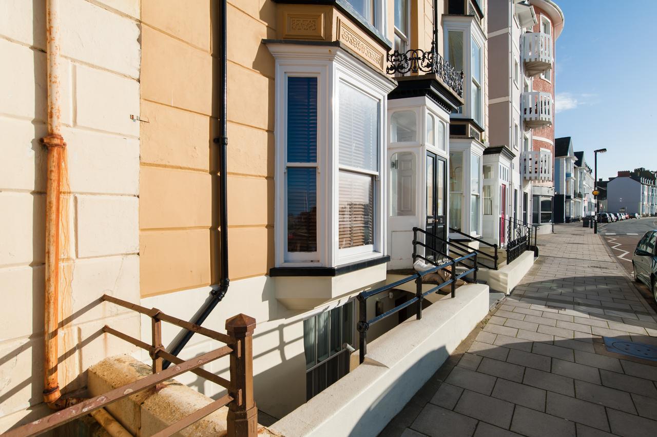 Cwtch Apartment By The Sea Aberystwyth Ngoại thất bức ảnh